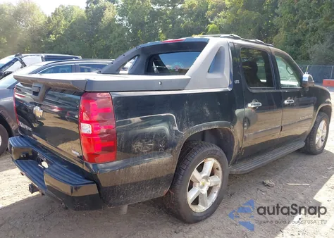 2008 Chevrolet Avalanche 1500 Ltz из США, поврежденный, VIN 3GNFK12398G234279